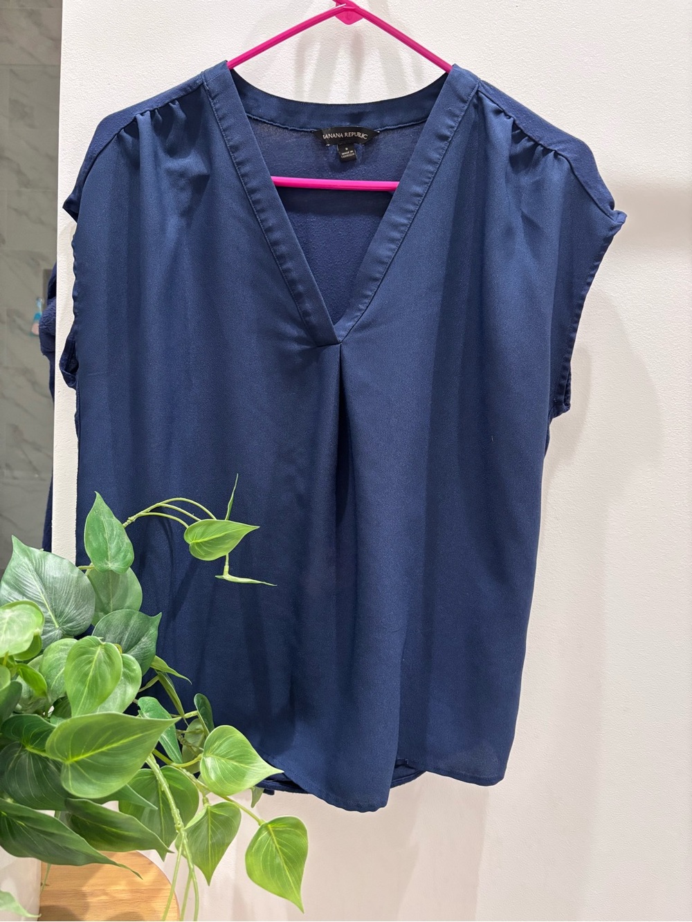 Banana Republic Deep Navy V-Neck Cap-Sleeve Blouse